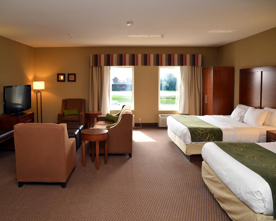 קרוסוויל Comfort Suites מראה חיצוני תמונה