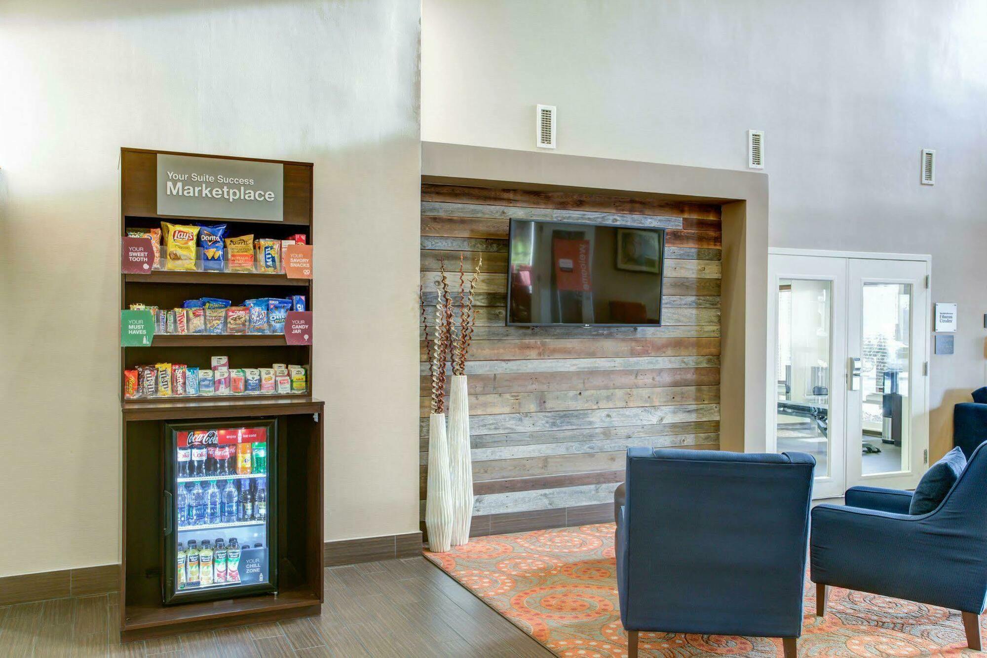 קרוסוויל Comfort Suites מראה חיצוני תמונה